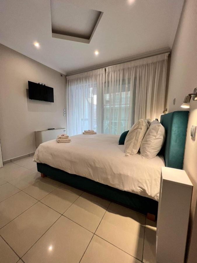 Atlantis Apartments Ártemida Kültér fotó