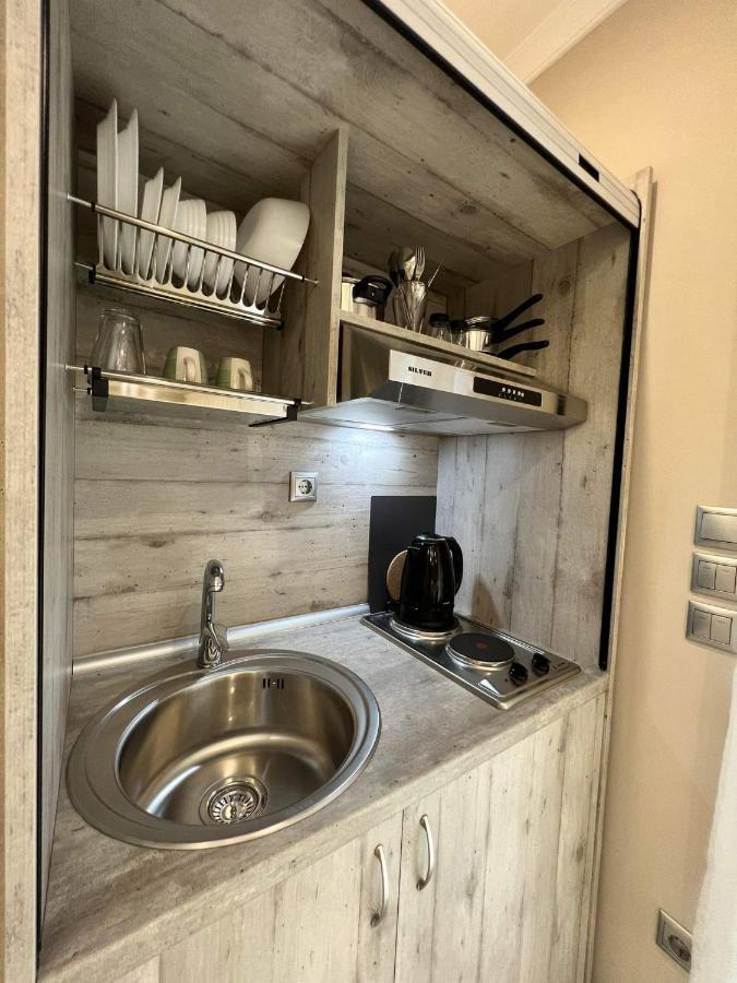 Atlantis Apartments Ártemida Kültér fotó