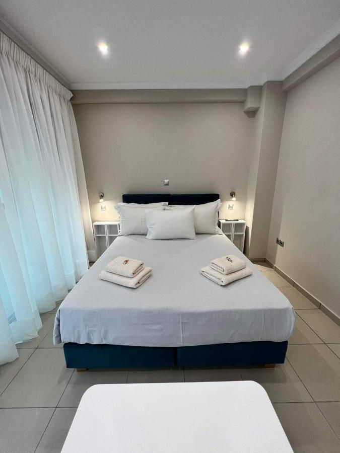 Atlantis Apartments Ártemida Kültér fotó