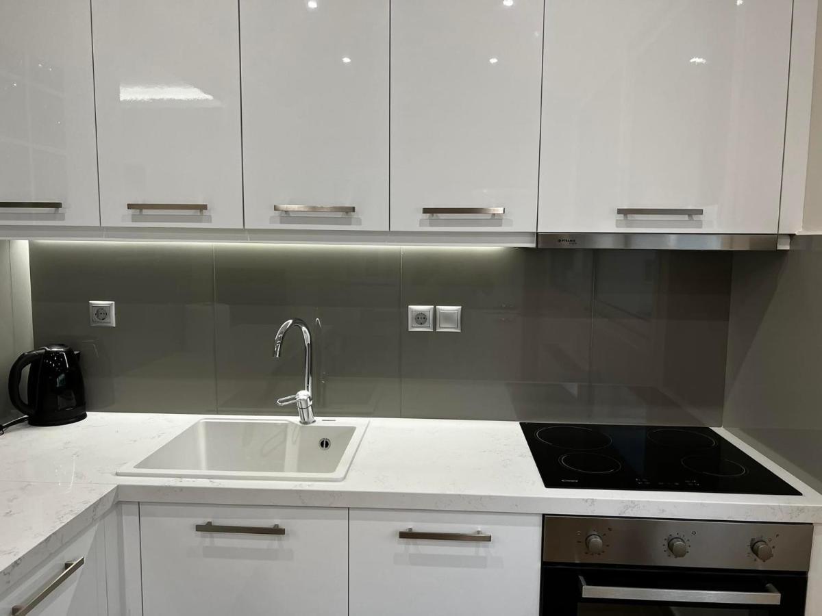 Atlantis Apartments Ártemida Kültér fotó